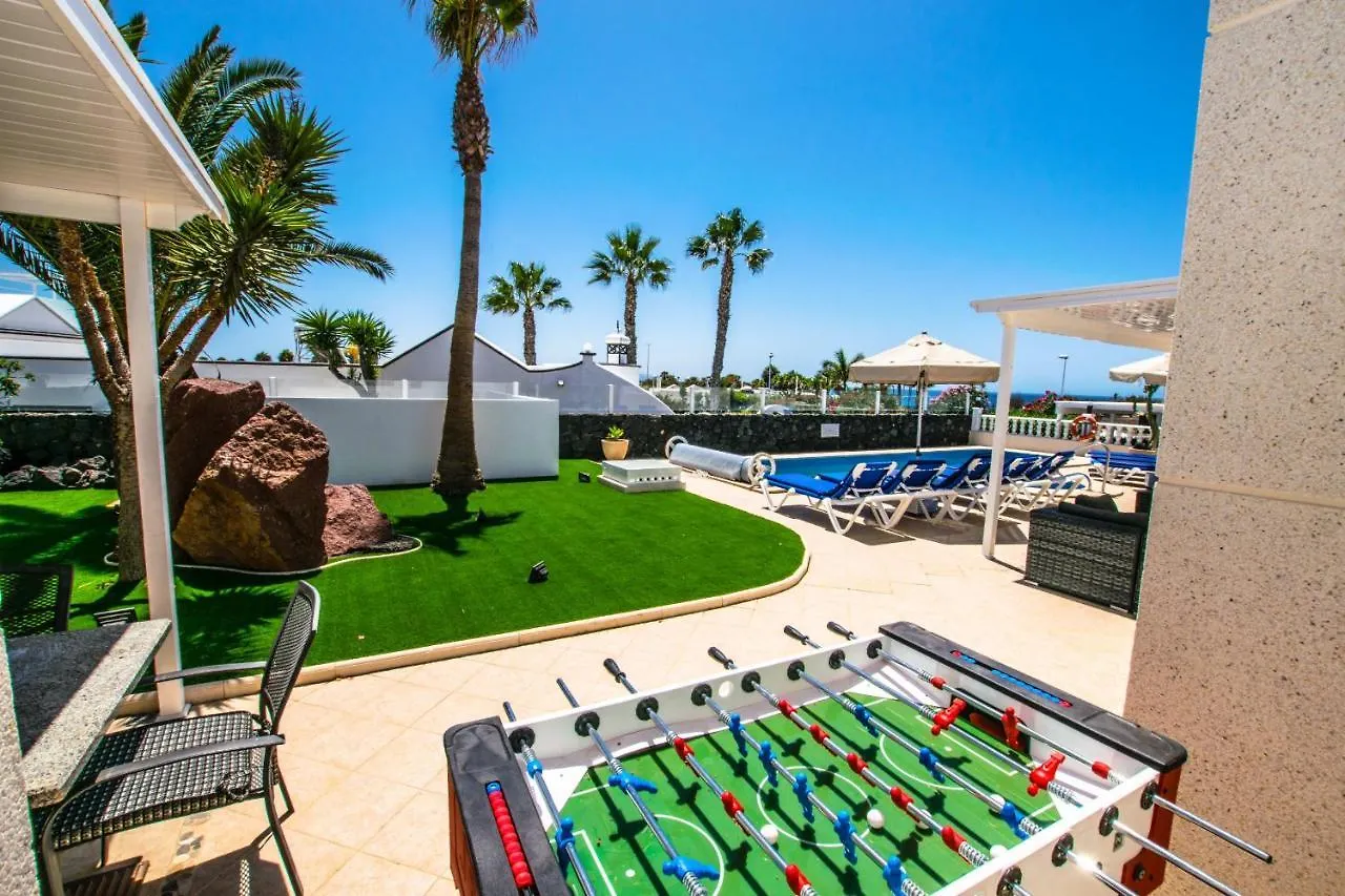 Casa Flamingo - Lh106 By Villas Now Ltd Playa Blanca  Spain